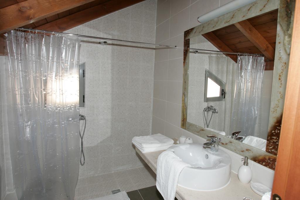 Erofili Villas Lourdata (Kefalonia) Quarto foto